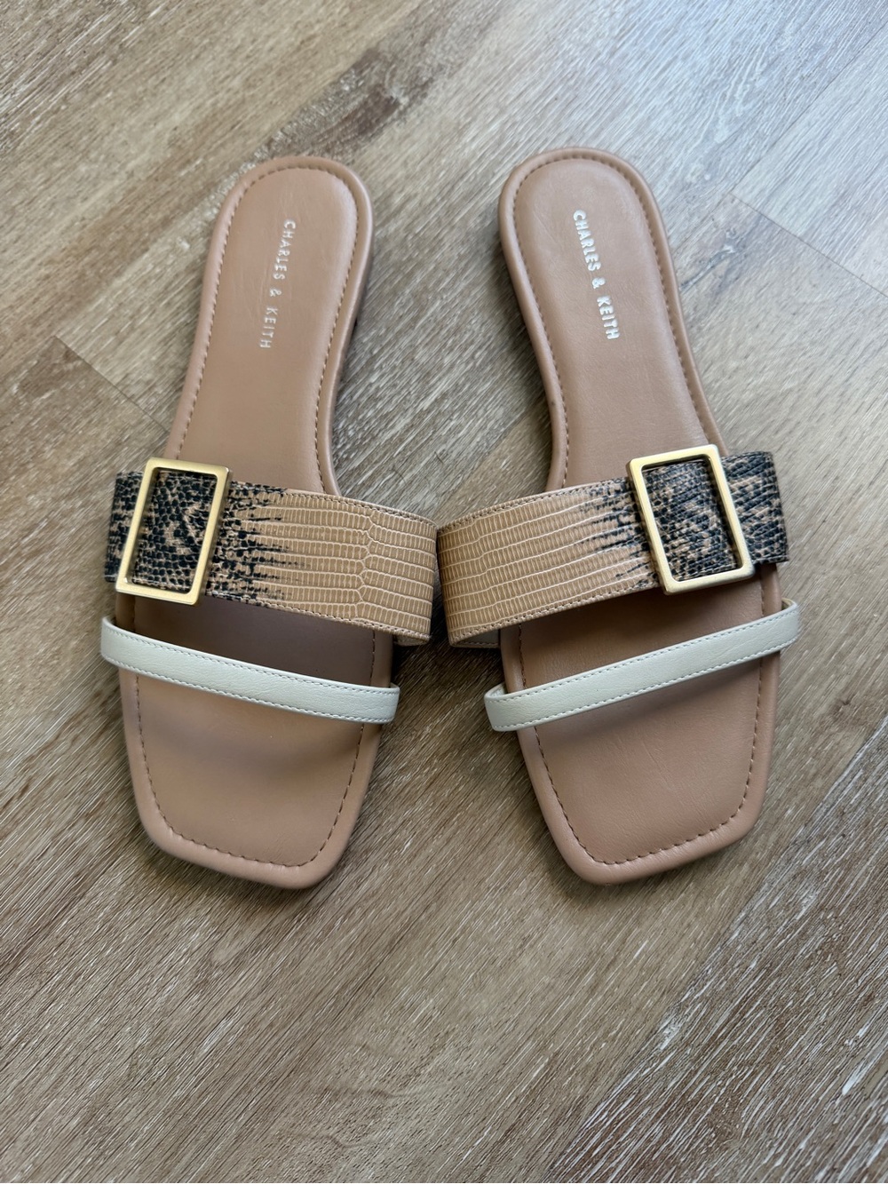 Like new CHARLES & KEITH Snake Gold Buckle Slides Sandals 8 (EU 38)